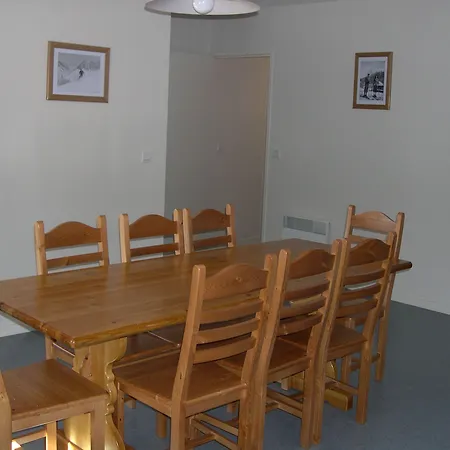 Plein Soleil Aparthotel 3*
